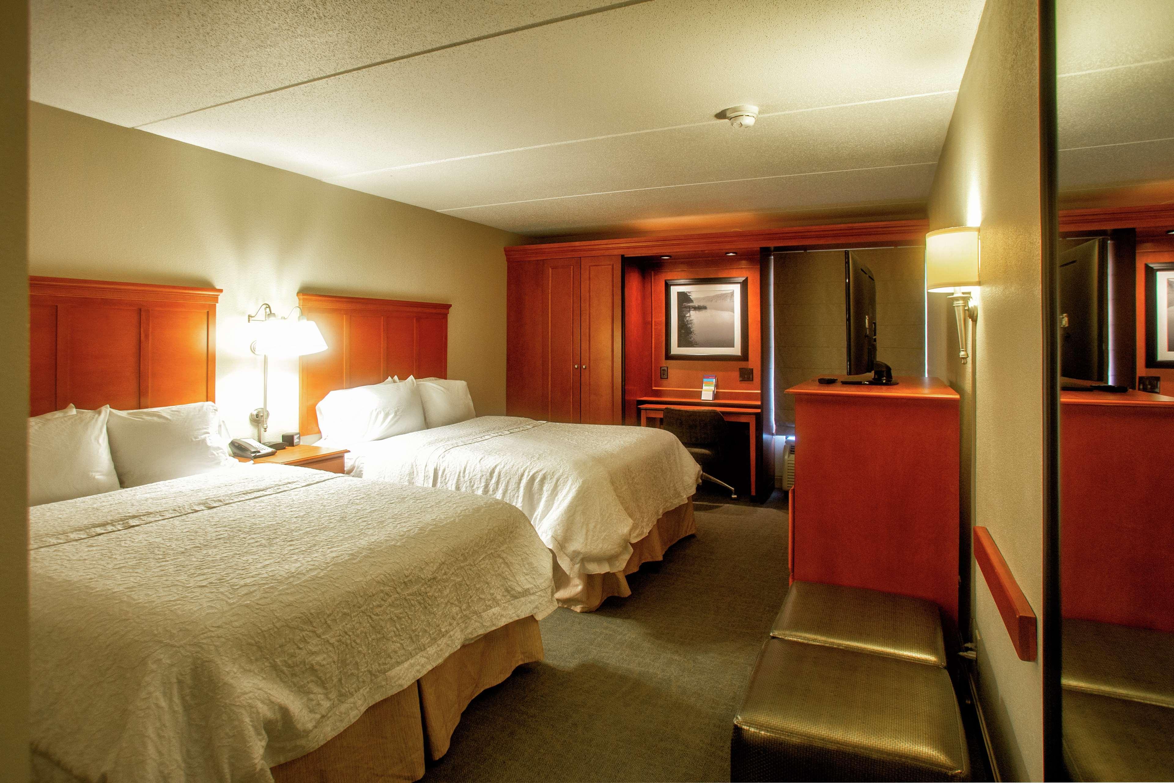 Hampton Inn Wheeling Εξωτερικό φωτογραφία