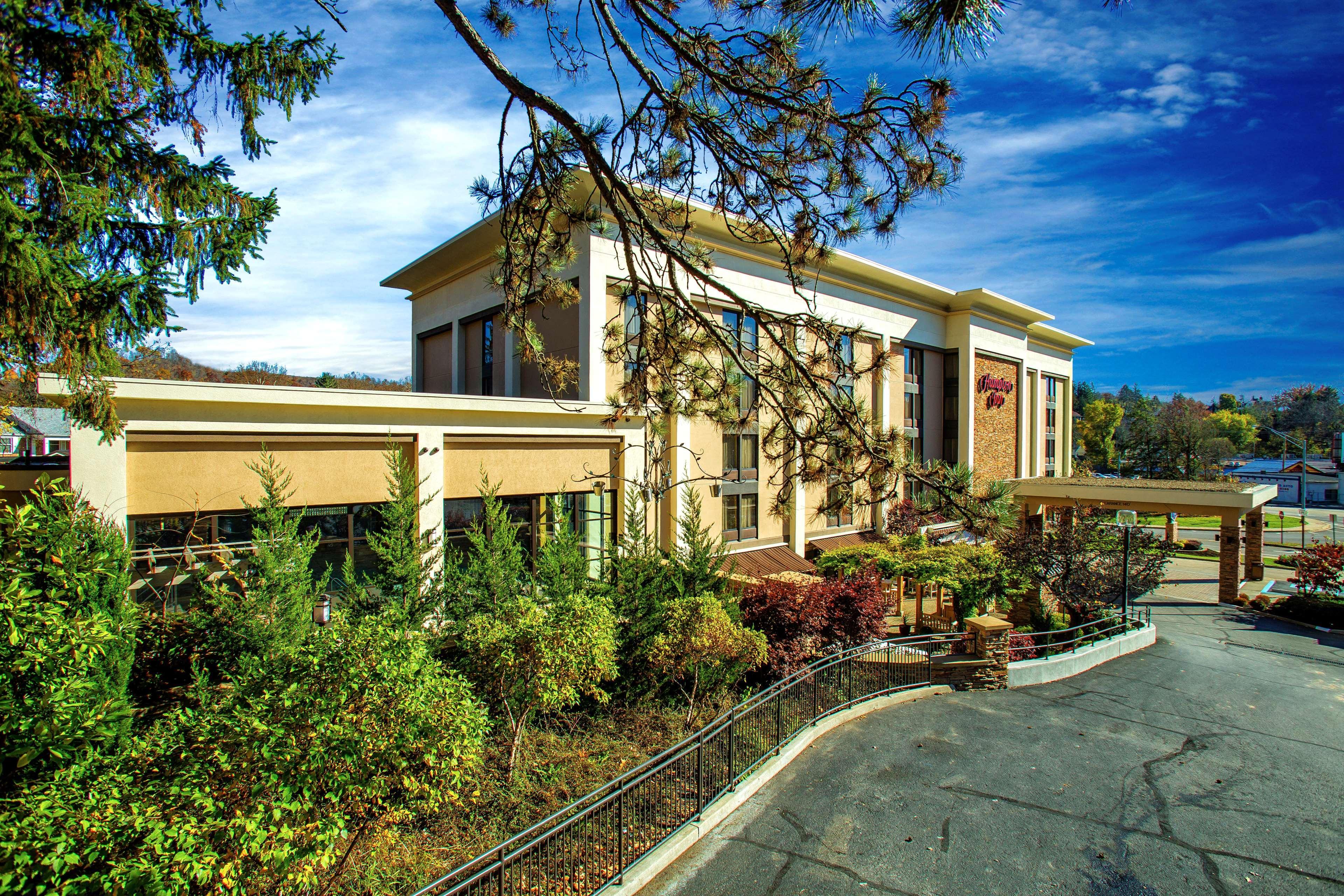 Hampton Inn Wheeling Εξωτερικό φωτογραφία