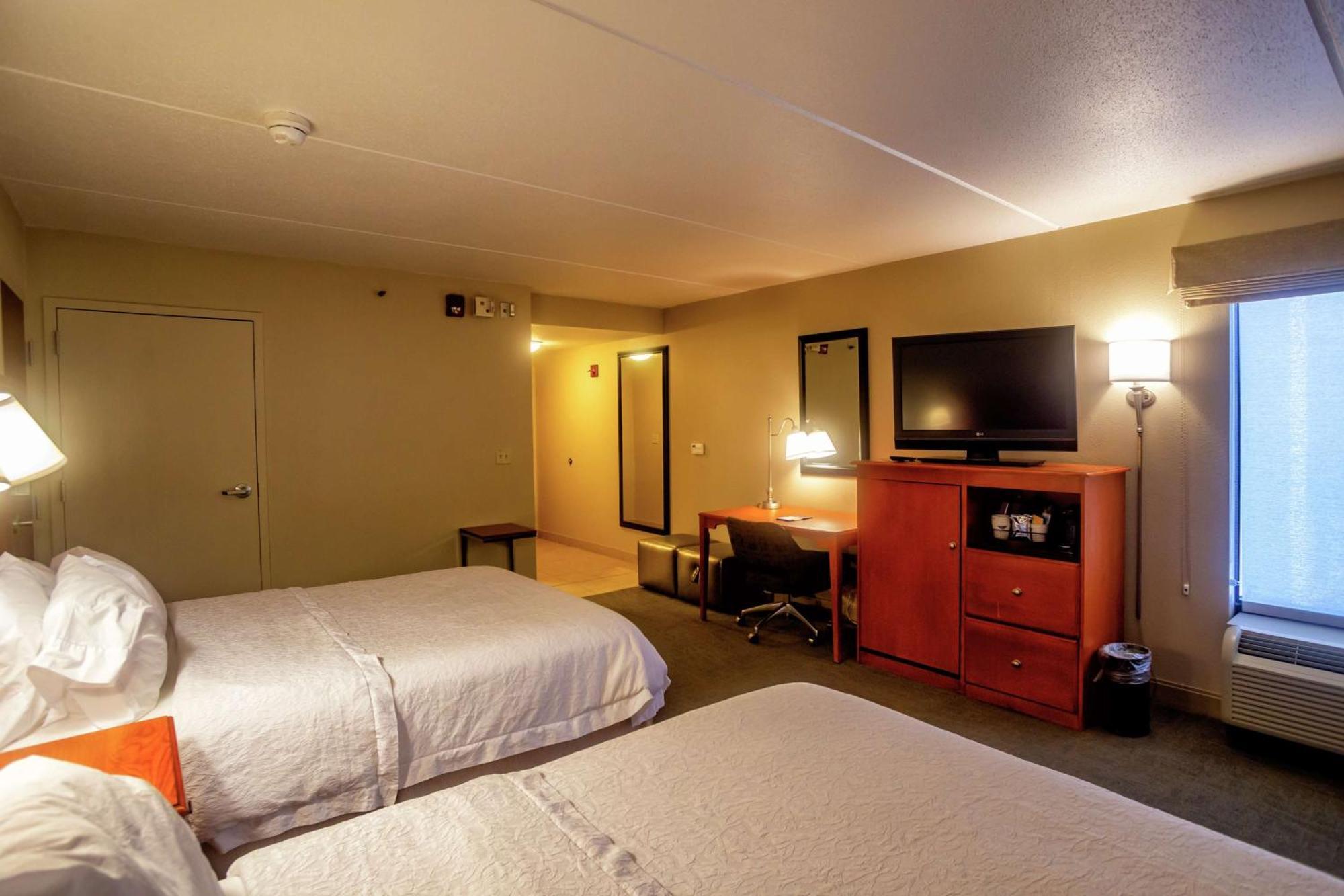 Hampton Inn Wheeling Εξωτερικό φωτογραφία