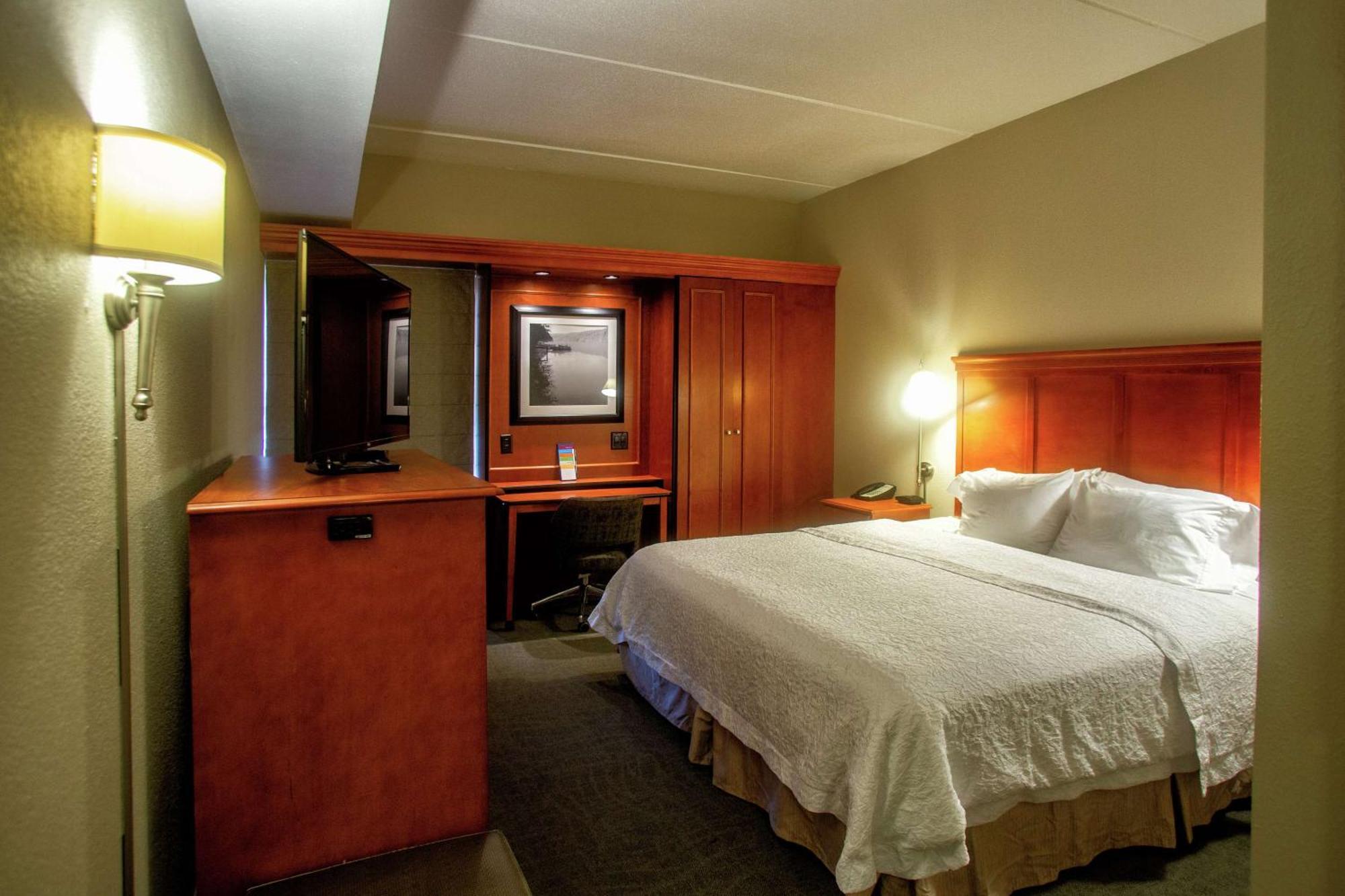 Hampton Inn Wheeling Εξωτερικό φωτογραφία