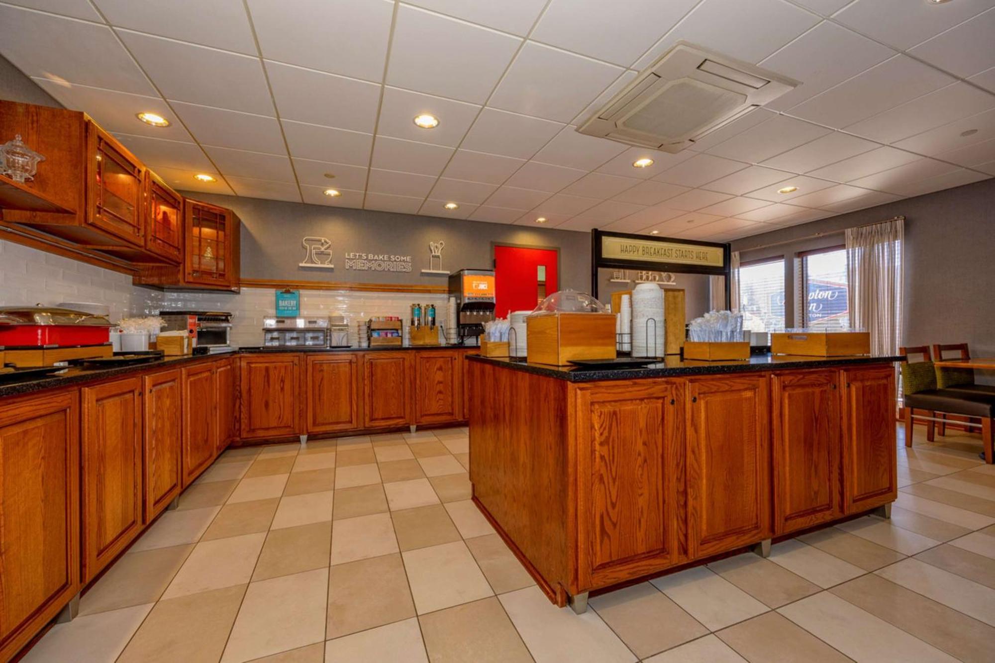 Hampton Inn Wheeling Εξωτερικό φωτογραφία