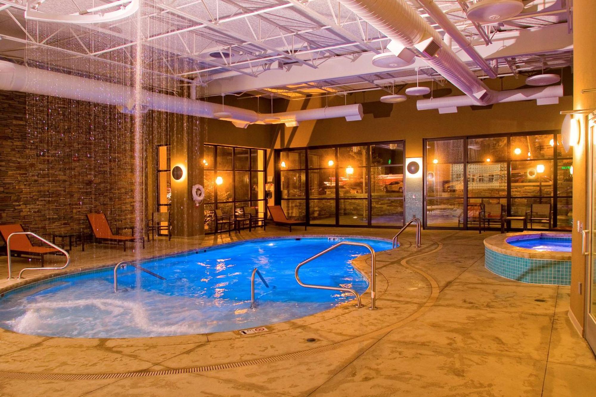 Hampton Inn Wheeling Εξωτερικό φωτογραφία